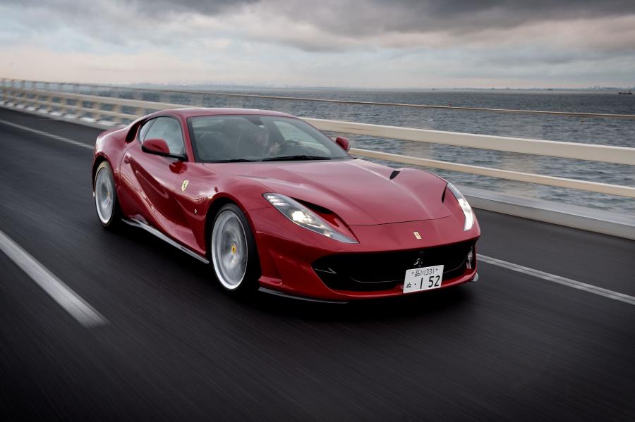  Ferrari 812 Superfast 2017 года  (JP) (фото 1 из 7)